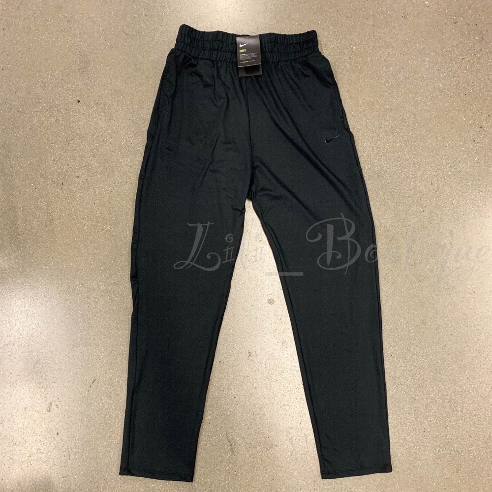 NWT Nike AT1111-010 Women Flow Lux Dri-FIT Training Pants Loose Fit Black Size M